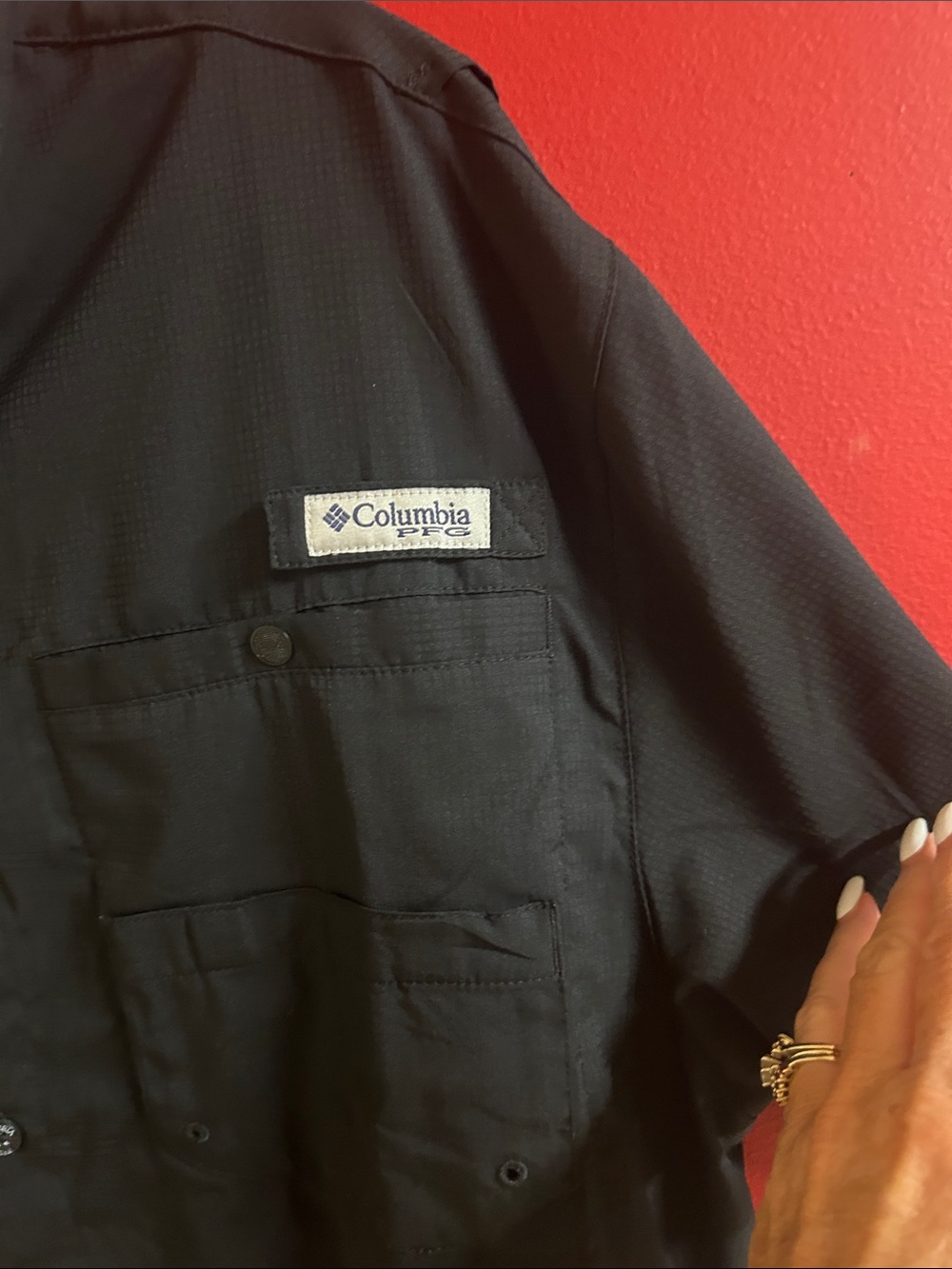 Columbia Black Short-Sleeve Button-Down Fishing Shirt Georgia 'G' Patch sz Med - Picture 3 of 6